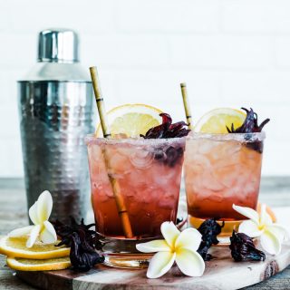 Sparkling Spiced Hibiscus Cocktail